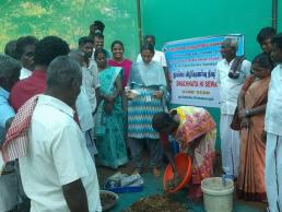 KVK, Namakkal demo on agl waste collection recylcing  (3)